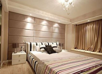 ��ɫ�ӻ�ɫ��ɫײ���r(sh��)�мҾ��b��