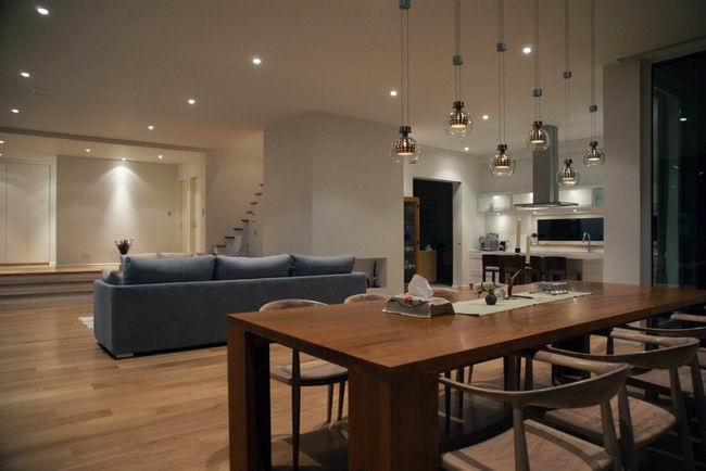 �Ϻ�VillaA�F(xi��n)���e�������󷽕r��