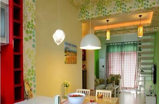 �G�ⰻȻС�w��ɫ����ġ������g