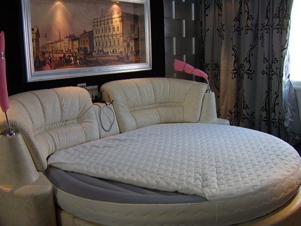 28��OL��?l��i)?��i)�������P�����p(1)