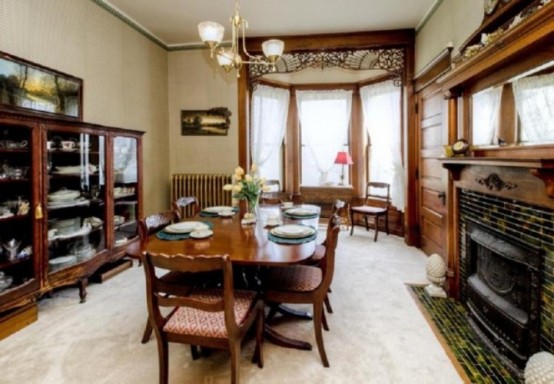 ����114��vʷ��"�S������Ů��"��