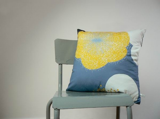 �{ɫ���E��Ҿӎ�����Ԫ�����x(1)