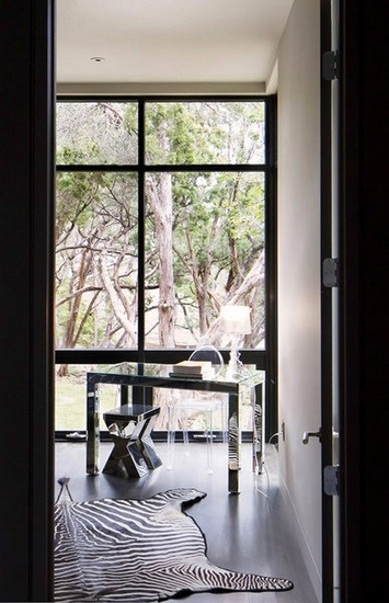 ɫ����ײ�¿��_˹�F����סլ(��)