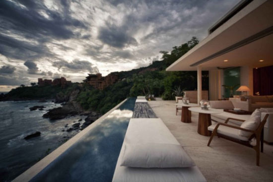 ʰ�����ϵ�ī����e��Ⱥ