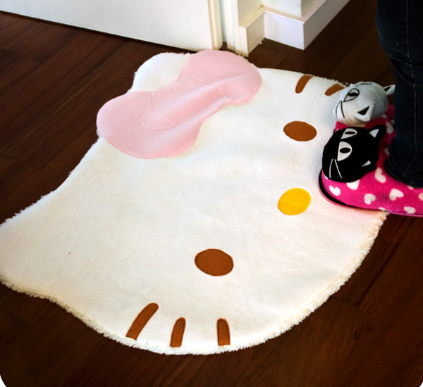 �ȵ��Ŀ���15���ɐ۾Ӽ�С��Ʒ(��)