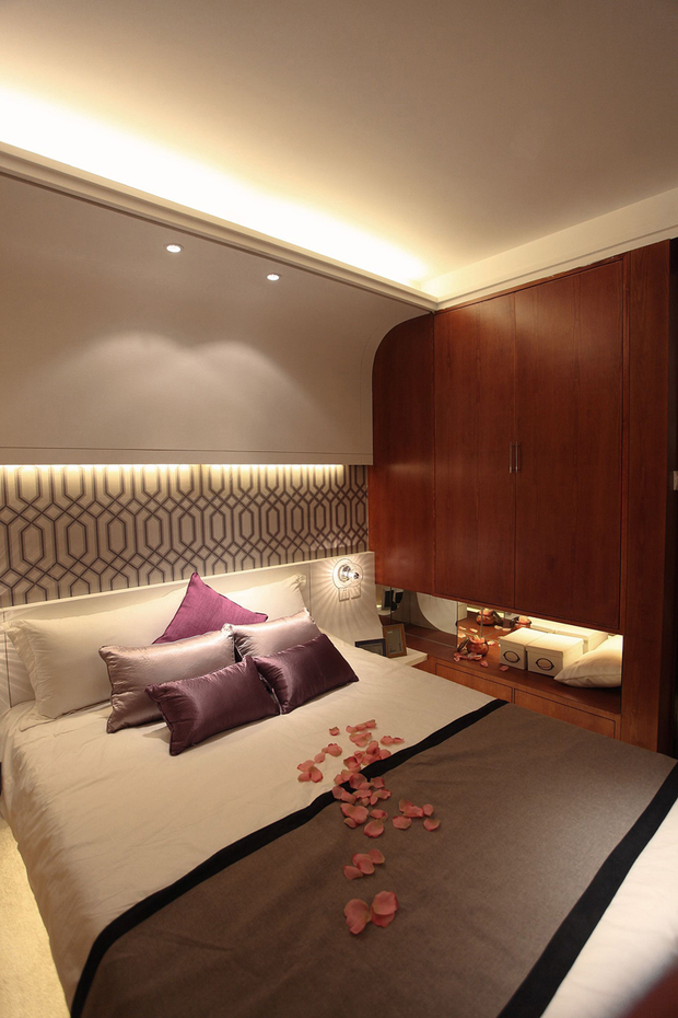 50平時尚公寓電視墻做裝飾藏廚衛