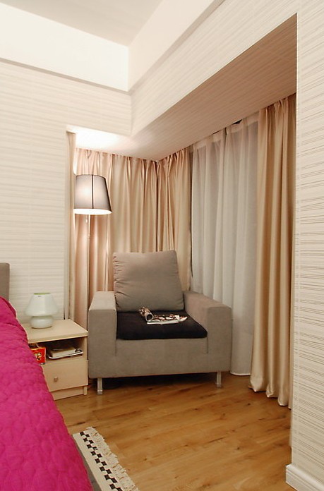 ��ɫ��ܰ���b��(ji��n)�s�L(f��ng)�������m�ɾ�