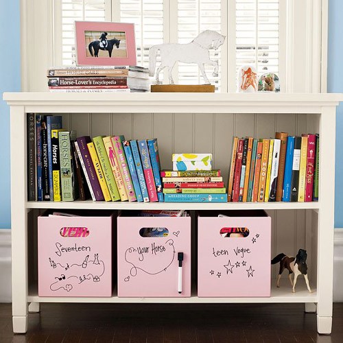 ��׃ɫ���ռ{�мҾ�����С����