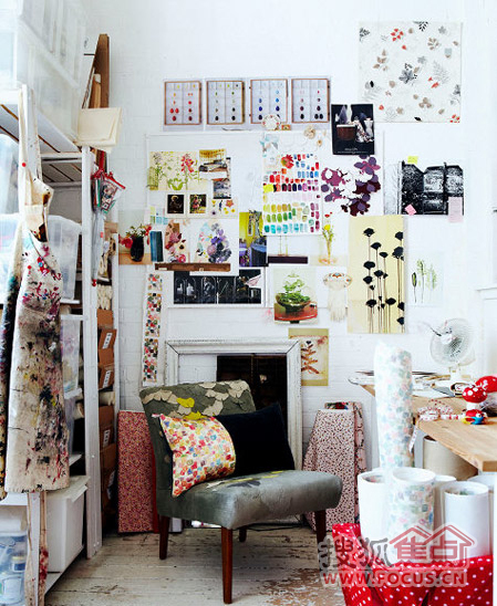 ���а��I(l��ng)��(chu��ng)��1��Ӣ��Ů�ɶ��й�Ԣ