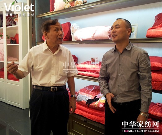 ���A��I(y��ng)��I(y��)(li��n)�ϕ�(hu��)���f(w��n)�ҿ������_�m