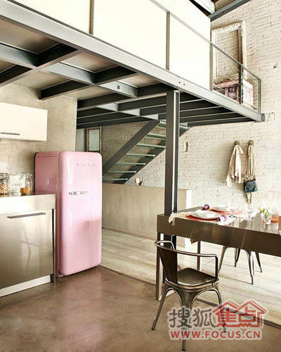 ��ɫloft��(d��)���b��Ӳ���c������(du��)Ԓ