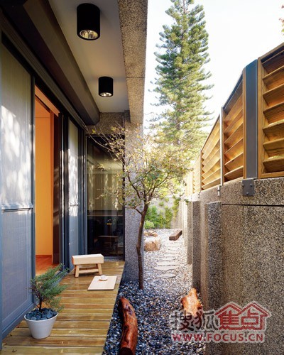 �τe����(chu��ng)���¸����S���H����Ȼ