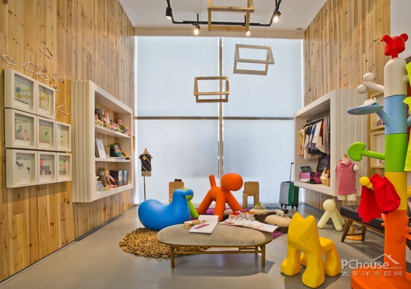 ��ˇ�c��ܰUCCASTOREˇ�g(sh��)��Ʒ��