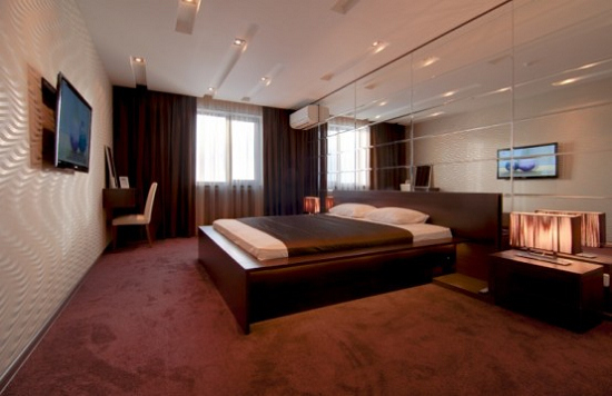 ε�{ɫ��������¶�_���A������