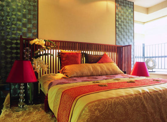 ���ռ������Sɫ�Ҿ��OӋ���p