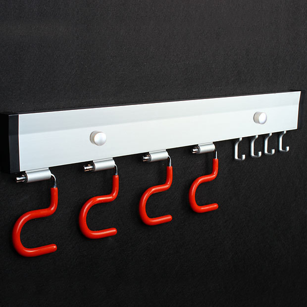 典雅時尚太空鋁衛(wèi)浴掛件鑒賞(1)