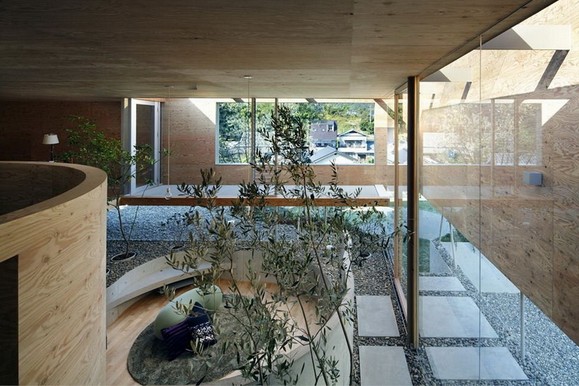 �t�d��(n��i)���ձ���ʽ��լ