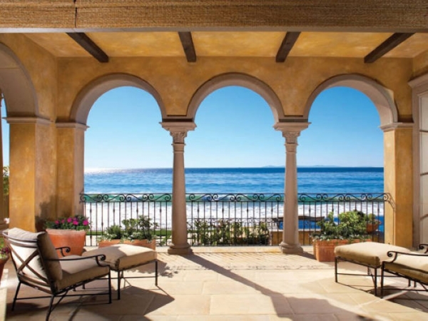 坐擁太平洋美景美輪美奐奢華別墅