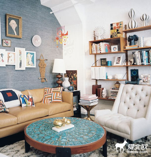 ���ɫ���e�y���µĎ׺Εr�м�