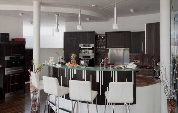 �r�мҾ�16��͏d�OӋ(��)