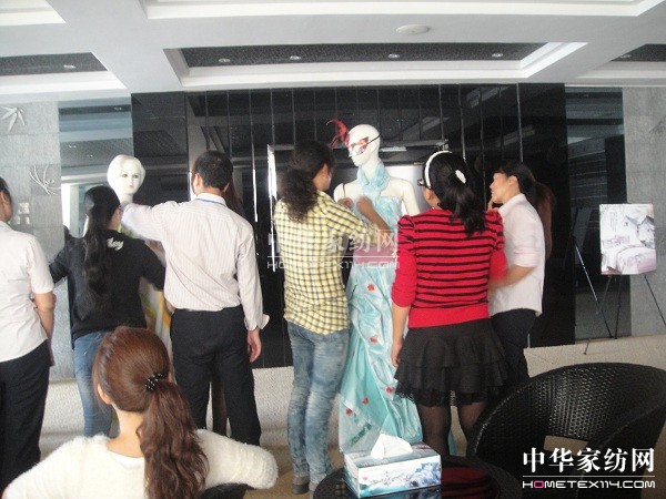 ���m�Ҽ���һ݆�¼�������Ӗ(x��n)��ʽ�Y(ji��)�I(y��)