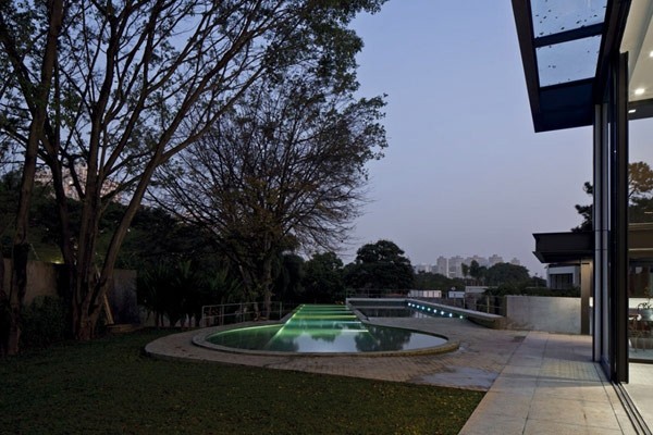 �O��(ji��n)���xʥ���_AMHOUSE�O(sh��)Ӌ(j��)(��)