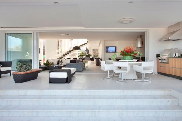 巴西圣保羅州奢華度假大宅(上)