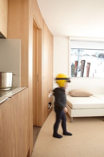 55ƽ�ɷ�8�����OӋ���������