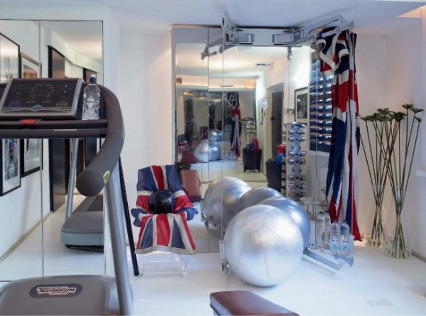 �����L���OӋKellyHoppen֮��