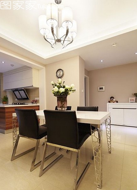 �Wُ�br�ЃɾӴ��쿧��ɫ�P��