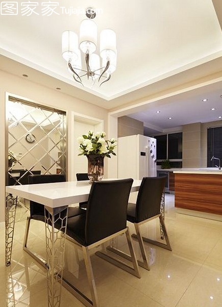 �Wُ�br�ЃɾӴ��쿧��ɫ�P��