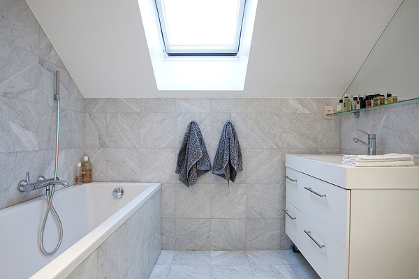 �r��Ů��݋��85ƽ�����Բʼ�(��)