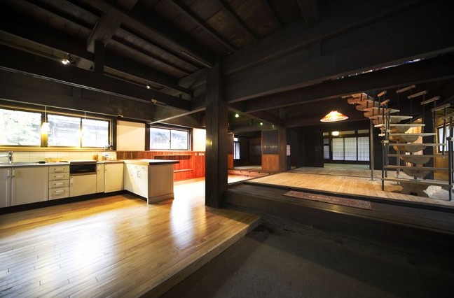 融入現(xiàn)代元素的日本歷史老宅