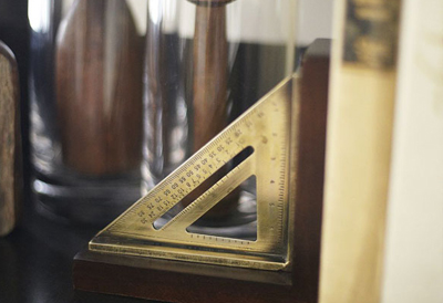 ��ߕ�����������ɫ����