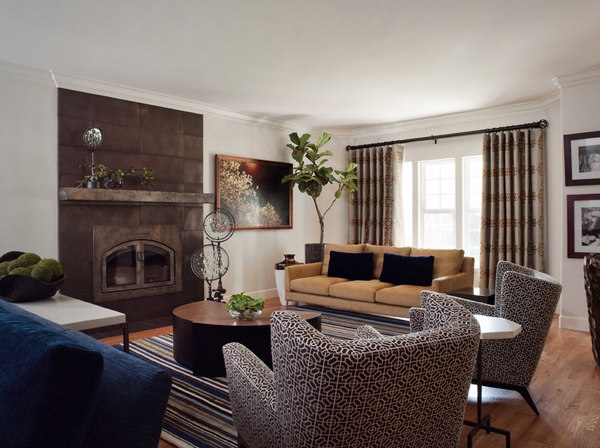 ��ʽ�L�Ҿߕr�мҾ�(2)