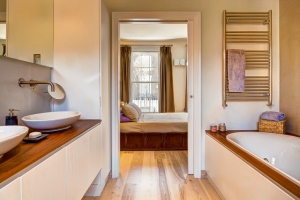 ���s�r�еĂ���סլ