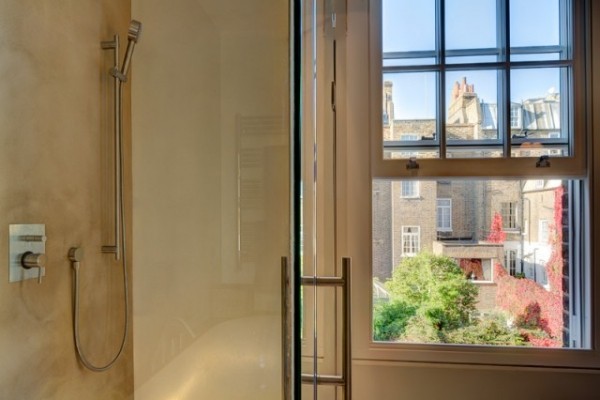 ���s�r�еĂ���סլ