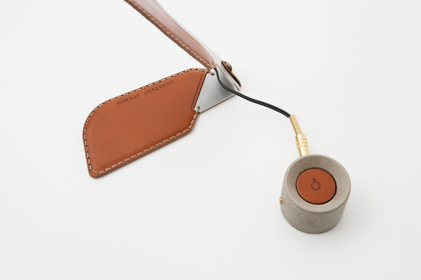 �����m����