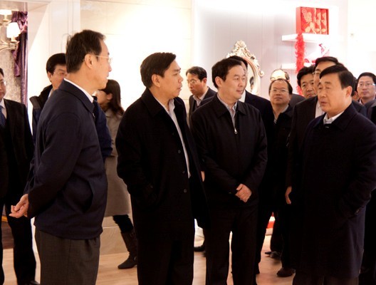 ���Ұl��ί�������쑗ƽ�������{��