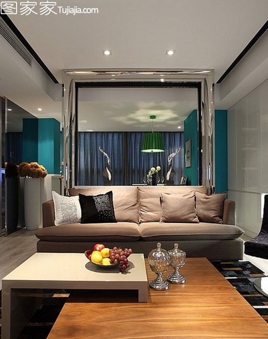 �{ɫ���{�r�Ѓɾ�