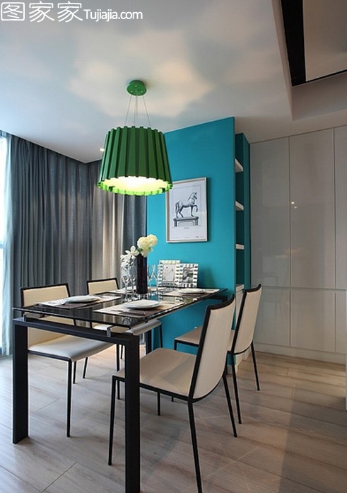 �{(l��n)ɫ���{(di��o)�r(sh��)�Ѓɾ�