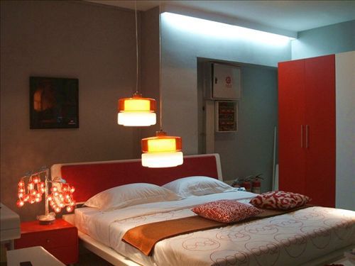 �������g�����F�����s�Ҿ�