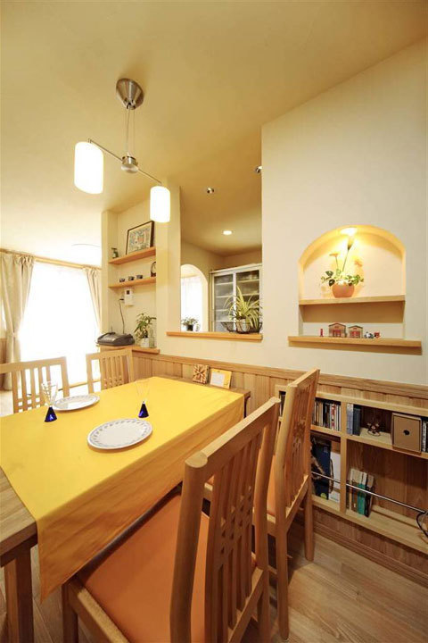 �ձ����D��ůɫ�{(di��o)��լ