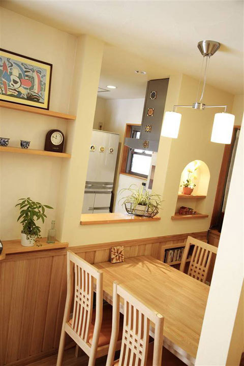 �ձ����D��ůɫ�{(di��o)��լ