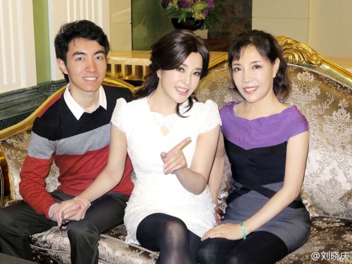 ���ԑc�c�������������L