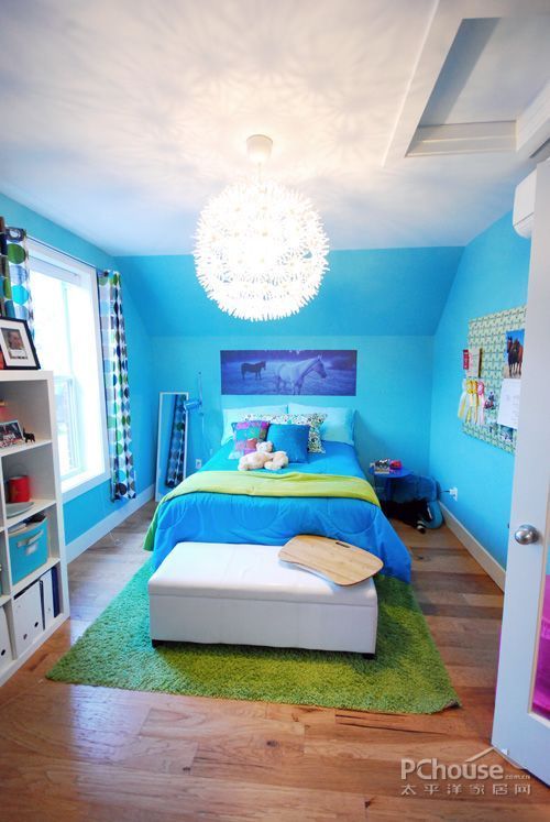 ��ůɫ����ײ80�������Ԣ