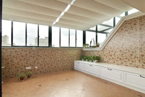 ��ʽ��լ�ڰ׵��{���A�OӋ