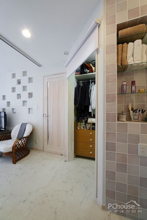 ���IŮ������54ƽ�ձ�С�C