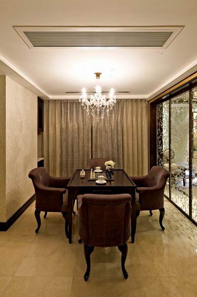 �V�����̽�ɽ�ȘӰ巿