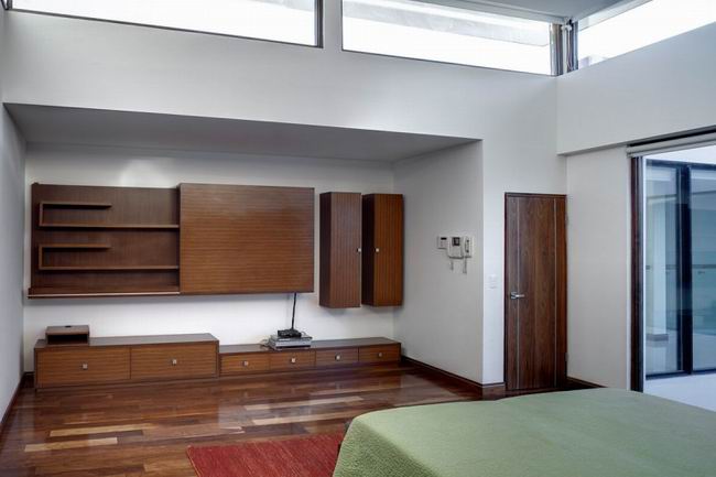 ī�����A��˹סլ�OӋ